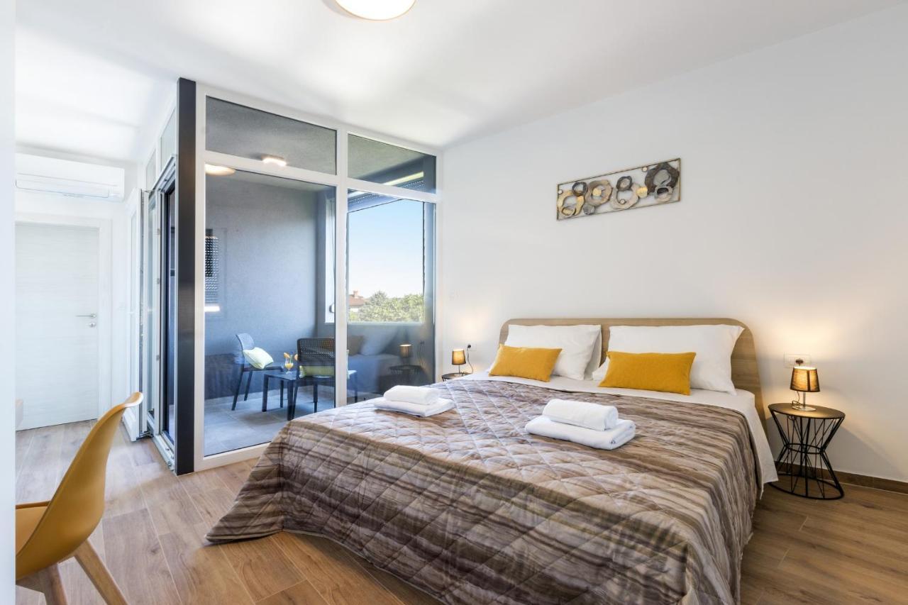 Modern 3-Bedroom Villa With A Private Pool Póla Kültér fotó